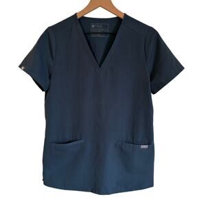 FIGS Casma Three-Pocket Scrub Top™ in Dark Harbor Blue, Size S